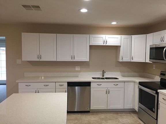 4th image of 4826 W Mulberry Dr