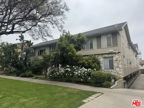 8218 De Longpre Ave, Los Angeles, CA 90046