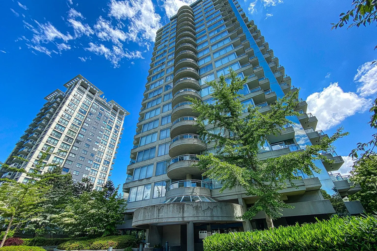 13383 108th Ave #702 photo 1