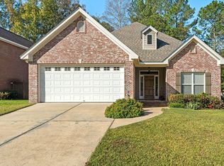 6 Cottage Park, Hattiesburg, MS 39402