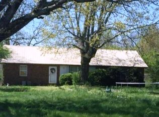 75 Sleepy Ln, Woodville, AL 35776