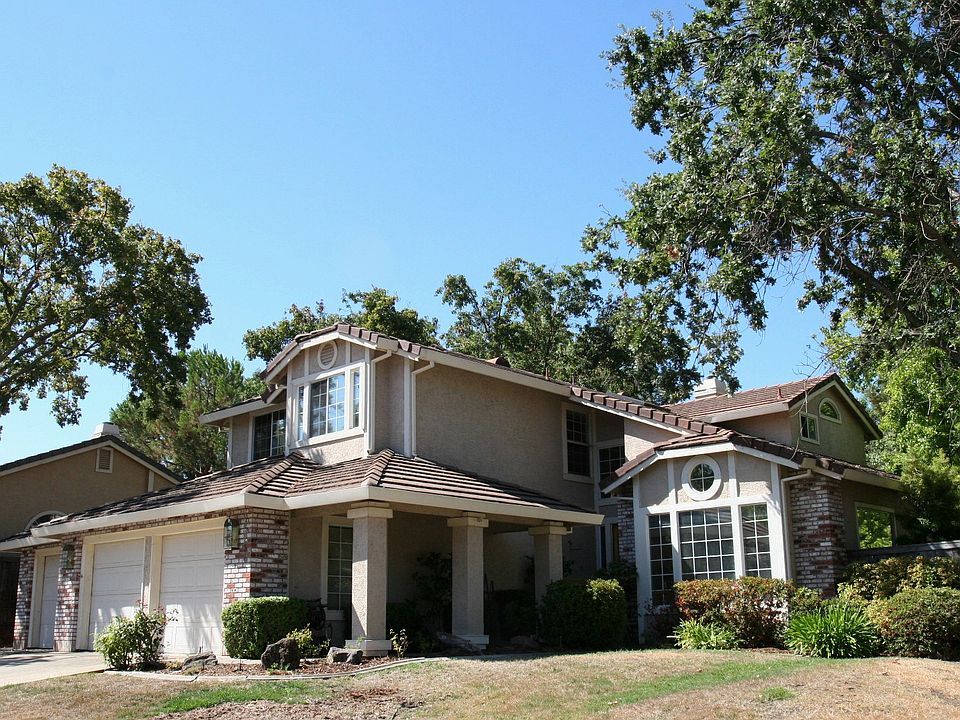 1st image of 15284 Abierto Dr