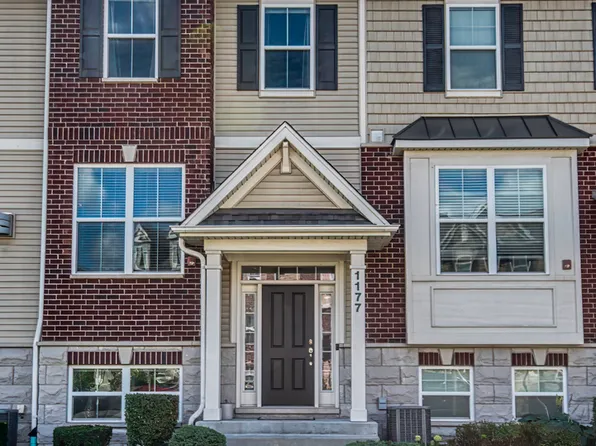 1177 Colfax Ave, Des Plaines, IL 60016