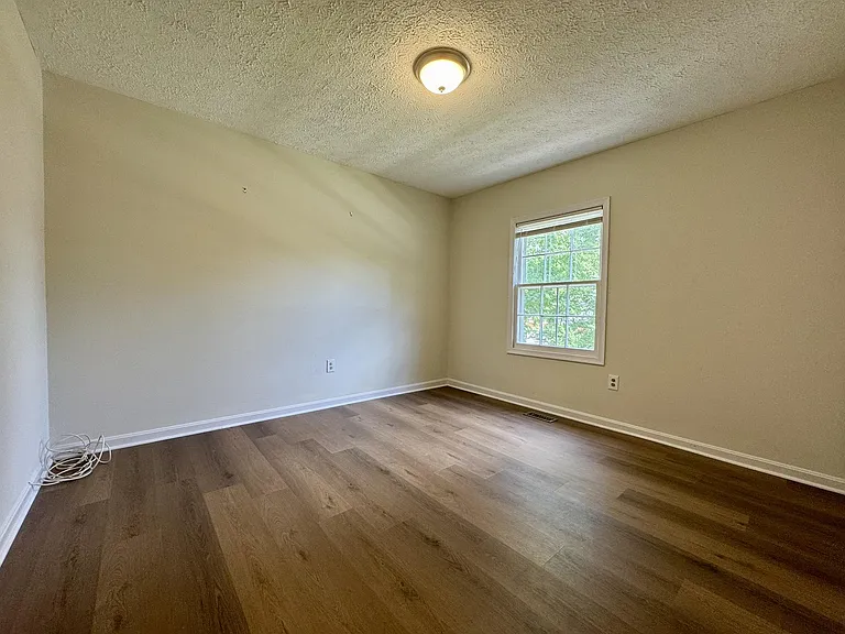 13413 Wisteria Dr — Photo 12