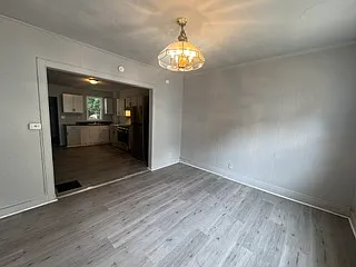 321 Walnut St — Photo 5
