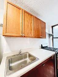 Rented by Jeanne Jackson, LREB