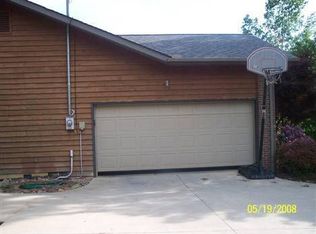 726 Malin Dr, Kodak, TN 37764