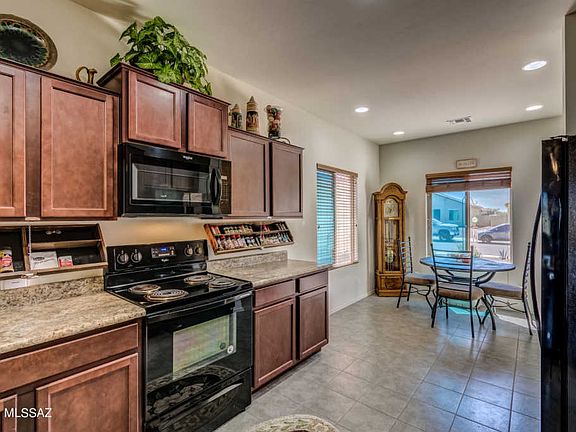 4th image of 21334 E Liberty Pl