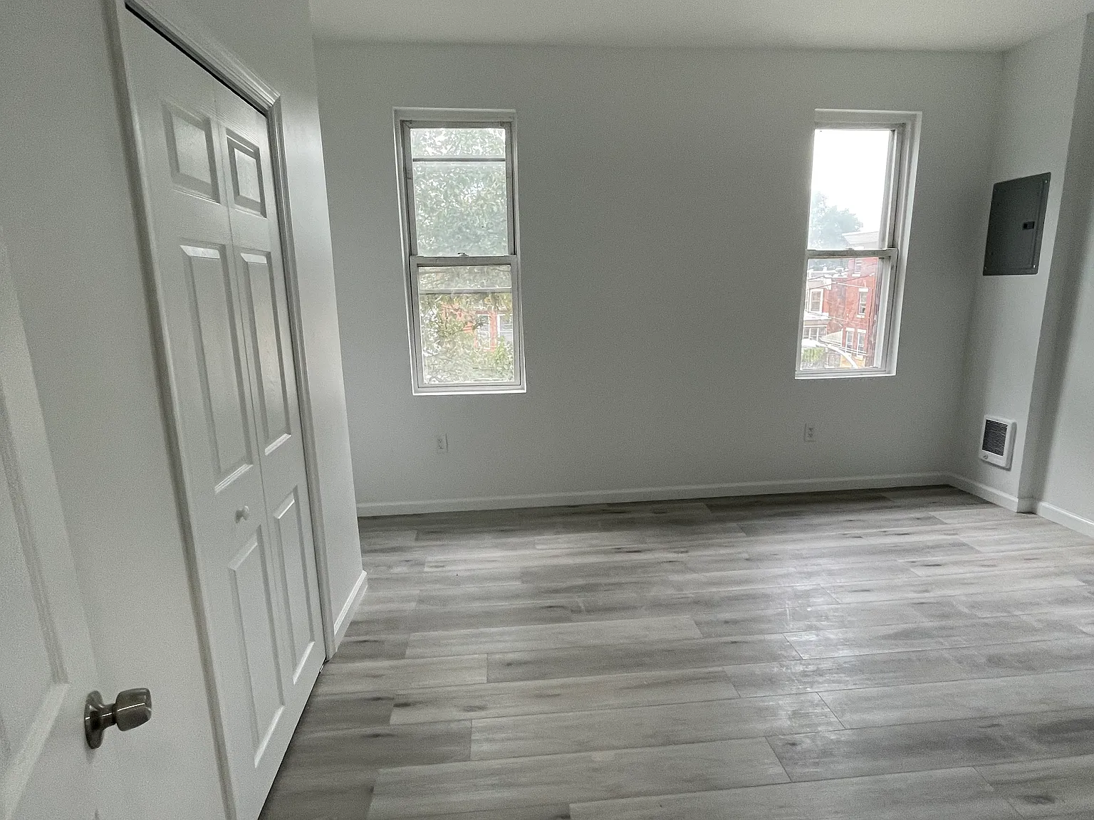 1 bed, 500 sqft, $950 — Photo 2