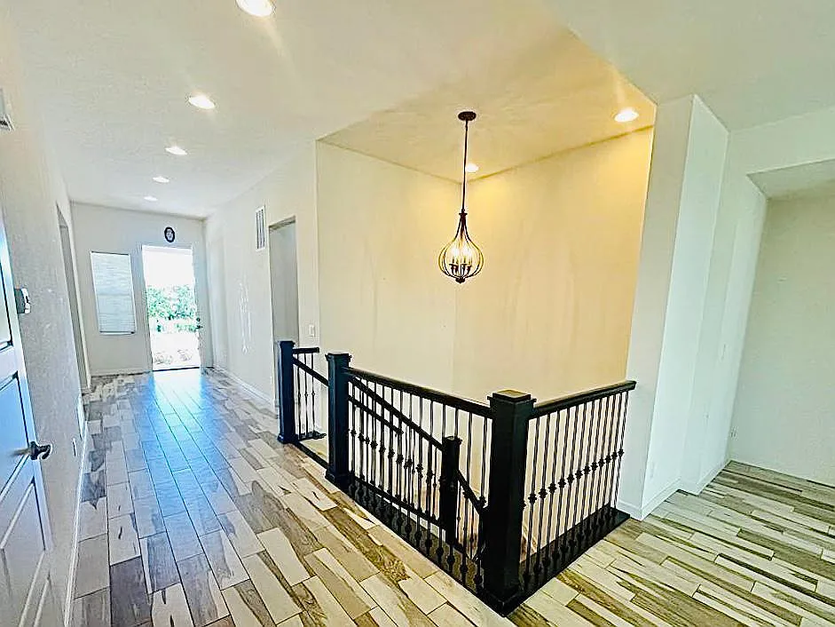 11027 Watermark Ave — Photo 4