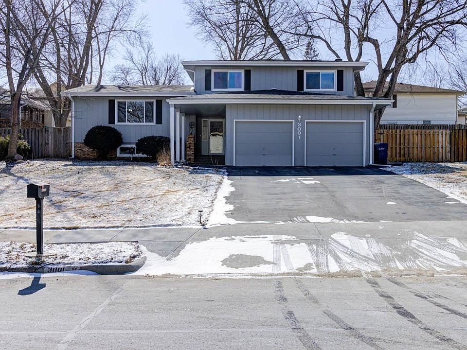 1st image of 3001 Leawood Dr