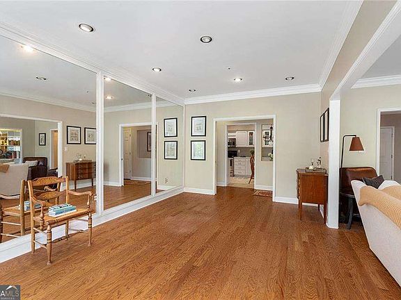 5th image of 28317 Plantation Dr NE