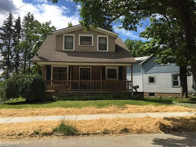 2nd image of 861 Washington Ave