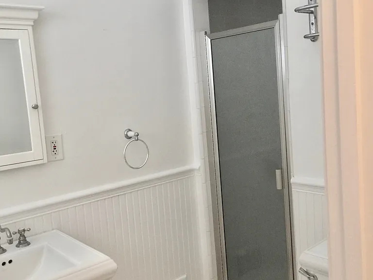 112 N Edgemont St #3 — Photo 19