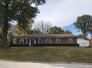 2521 Spring Valley Dr, Saint Peters, MO 63376