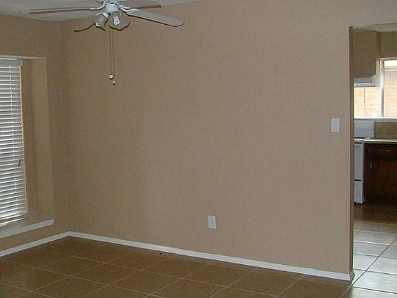 2nd image of 6823 Escondido Dr