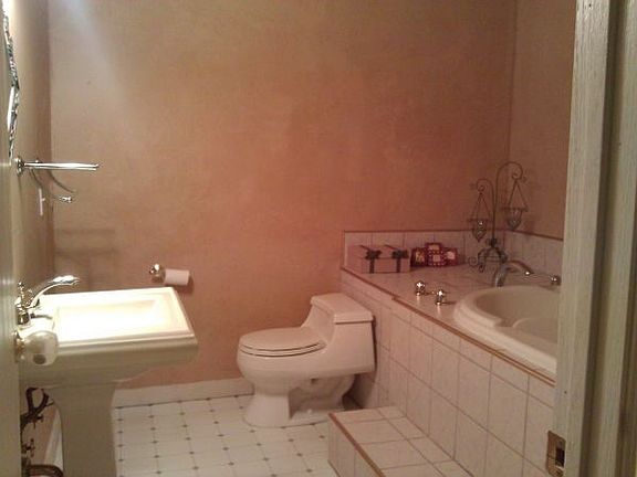 5th image of 12718 79th Ct NE