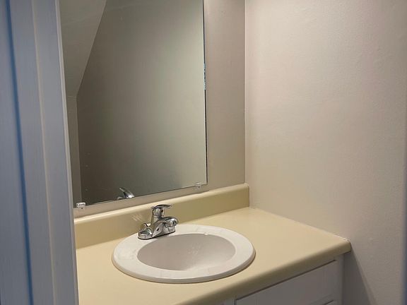 3rd image of 5203G Balus Creek Dr
