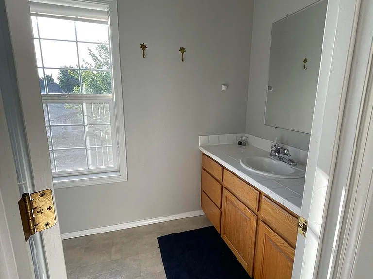 1238 NE Cedar Ridge Loop — Photo 23