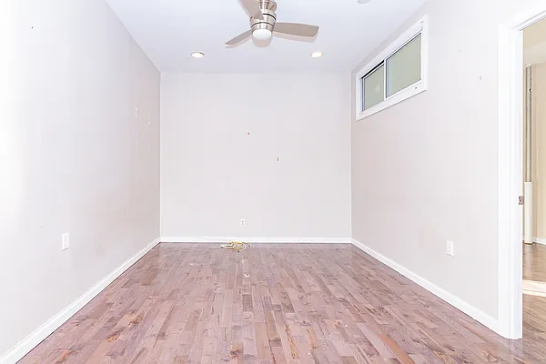 Rented by MySpaceNYC | media 4