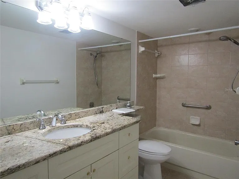 3021 Taywood Mdws #11 — Photo 11