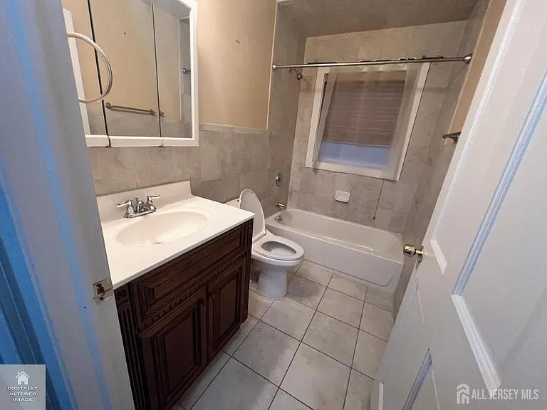 31 NE Parkerson Rd — Photo 12