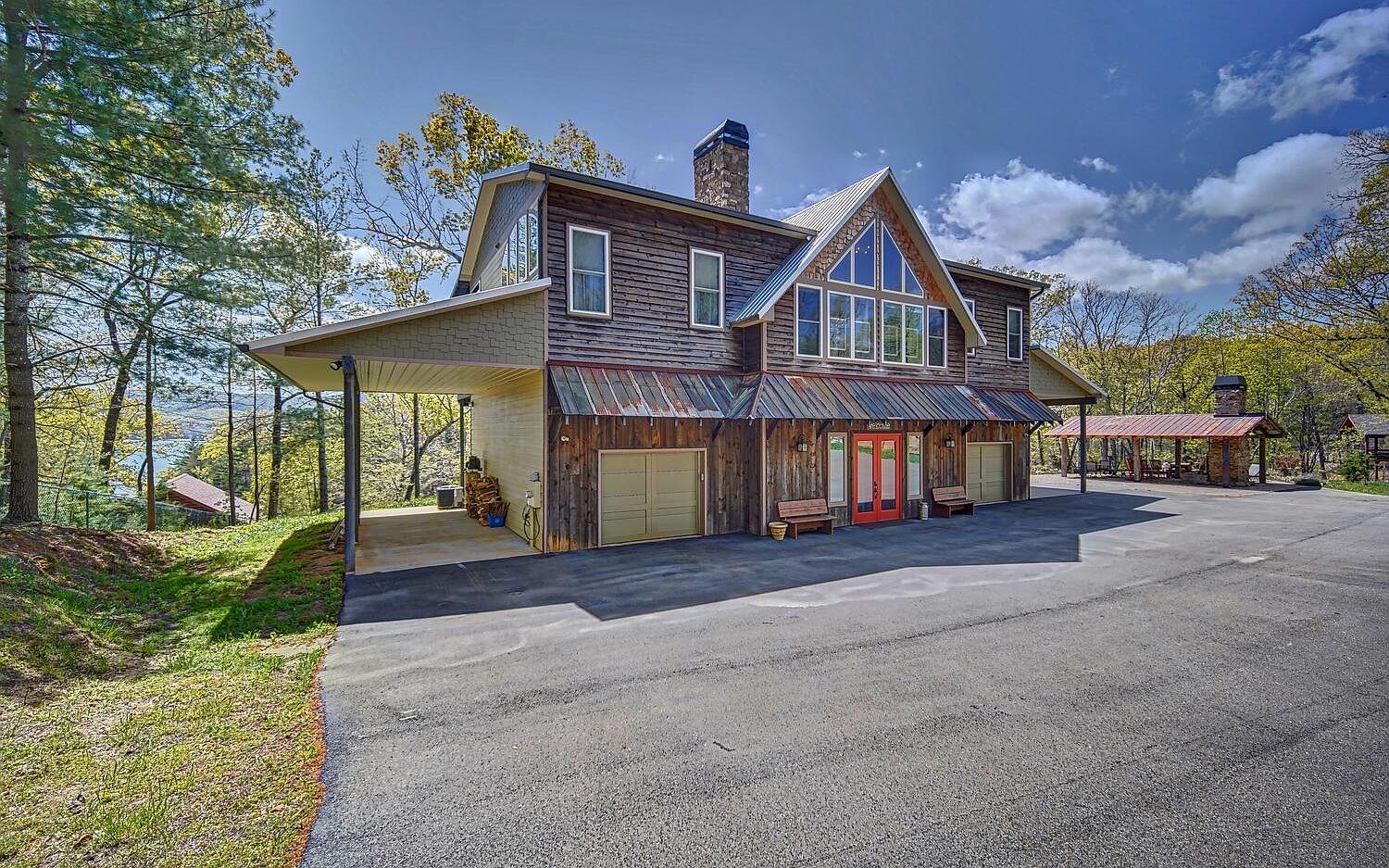 94 Rome Point, Blue Ridge, GA 30513 | Zillow