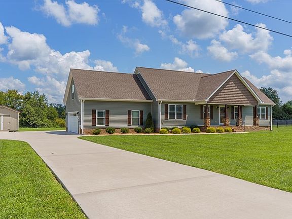 2nd image of 564 Richland Farms Dr