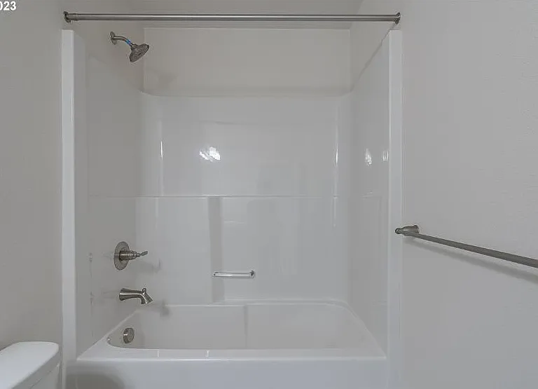 1731 NE Waterfront St — Photo 3
