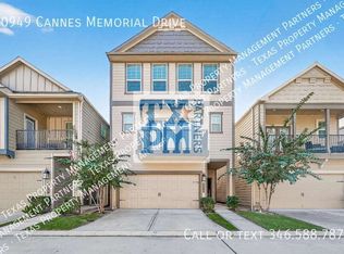 10949 Cannes Memorial Dr, Houston, TX 77043