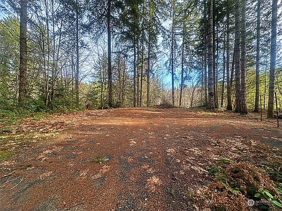 4th image of 1761 NE Tahuya River Drive