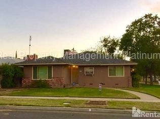 3430 E Flint Way, Fresno, CA 93726
