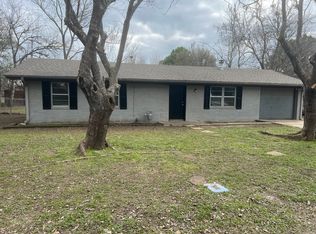 605 Gray Ln, Kerens, TX 75144