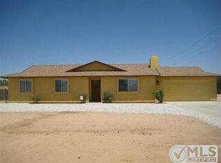 11911 Puye Rd, Apple Valley, CA 92308