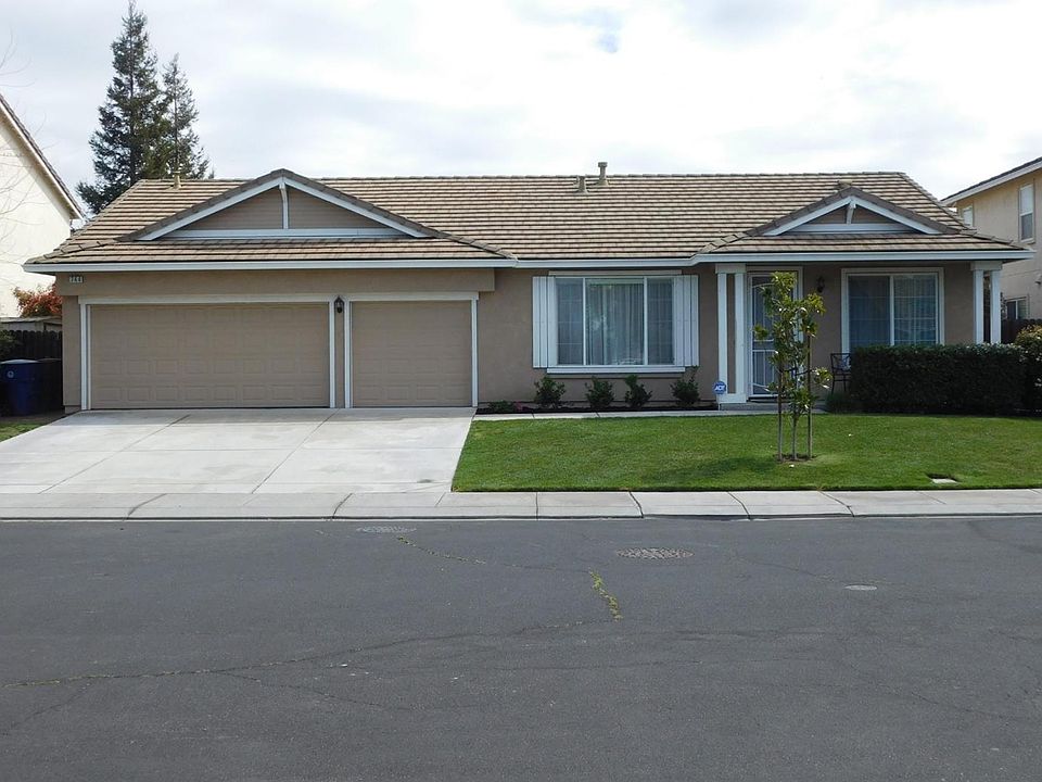 1st image of 744 Vasconcellos Ave