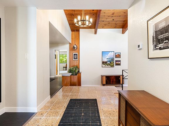 2nd image of 4142 Santa Rita Rd