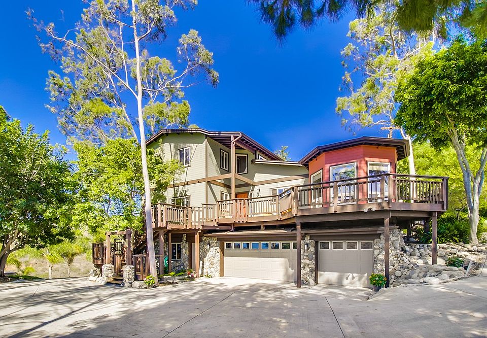 Fallbrook custom beauty