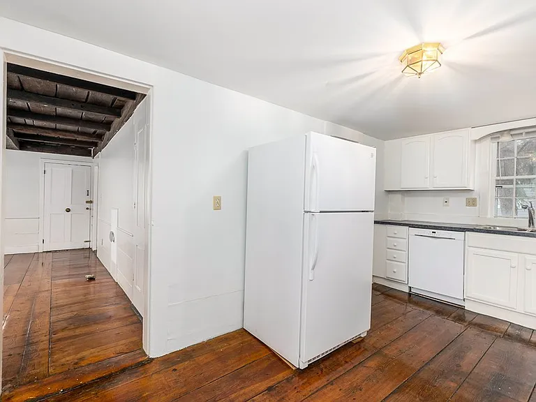 25 Elm St #0 — Photo 7