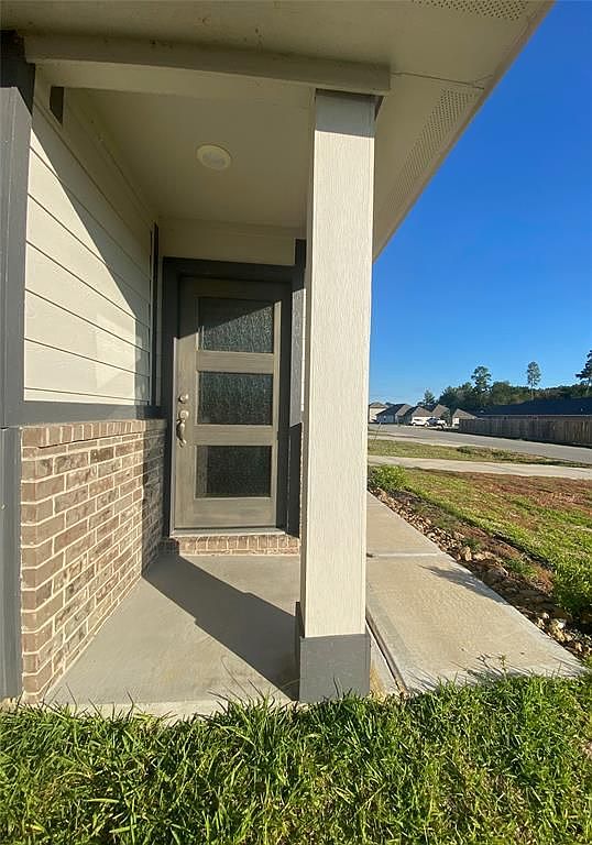 12998 Sorrento Bay Dr, Willis, TX 77318 Zillow