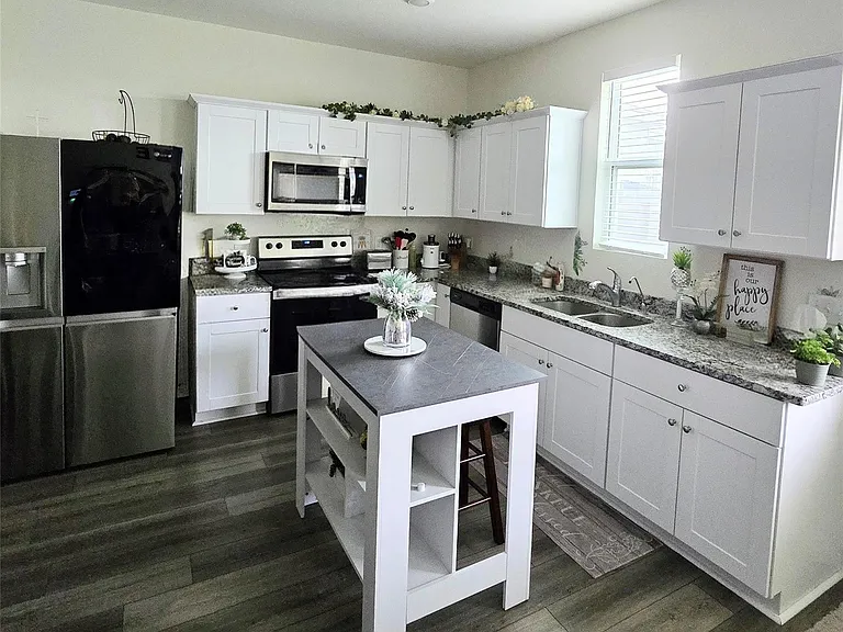 19506 Caymus Dr — Photo 5