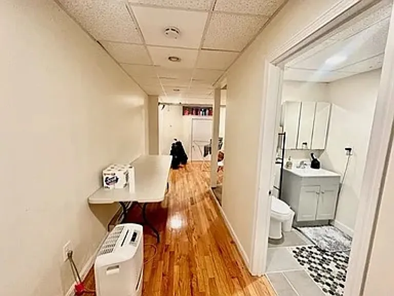 214 Hemenway St #R1 — Photo 7