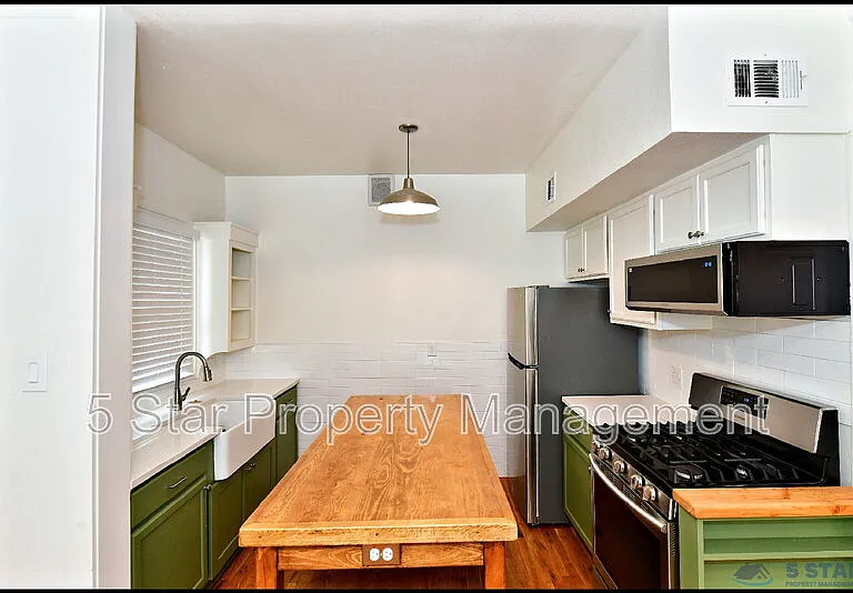 2906 Wheeling Ave — Photo 13