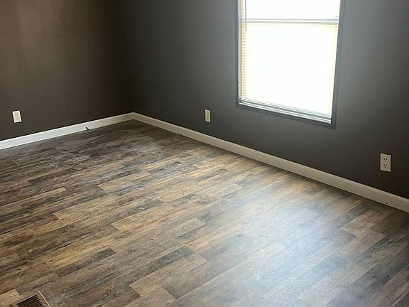2nd image of 3201 Kaliste Saloom Rd #131