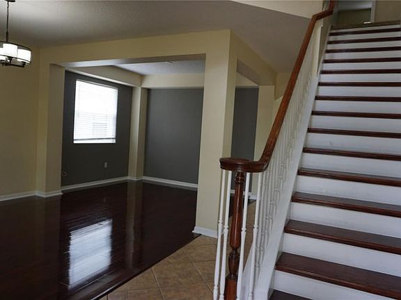 4th image of 9430 Candice Ct