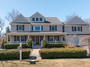 2 Clipper Way, Marblehead, MA 01945