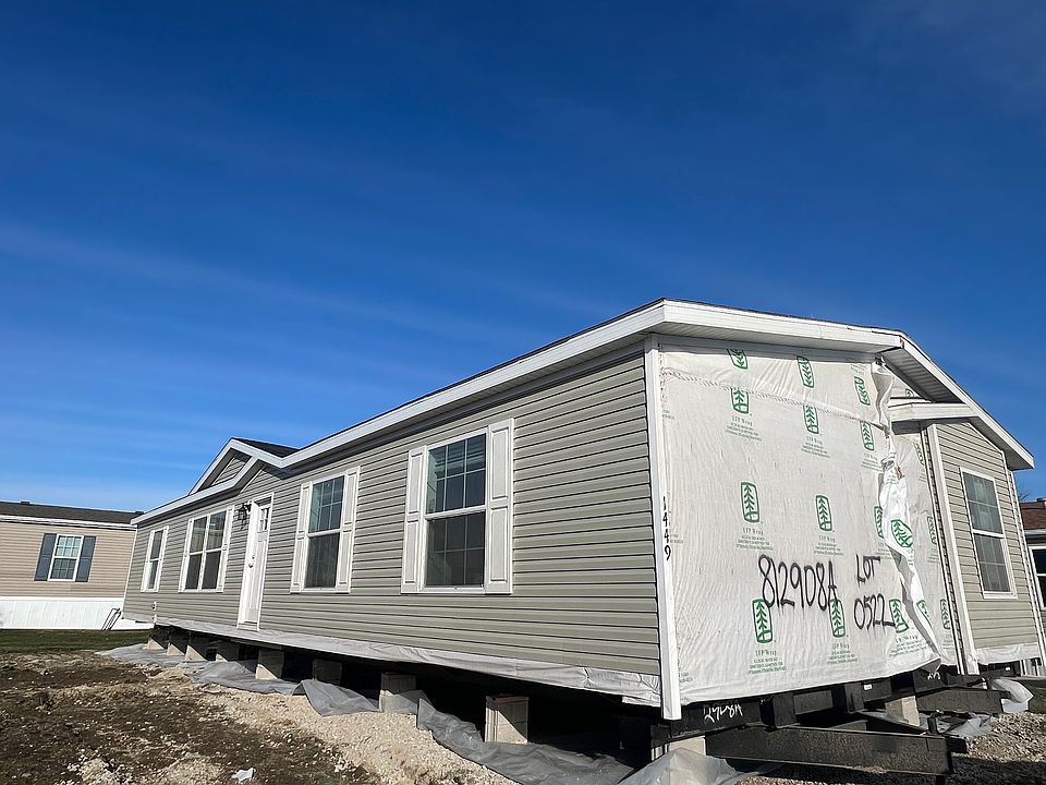 1st image of 1449 Paree St #522
