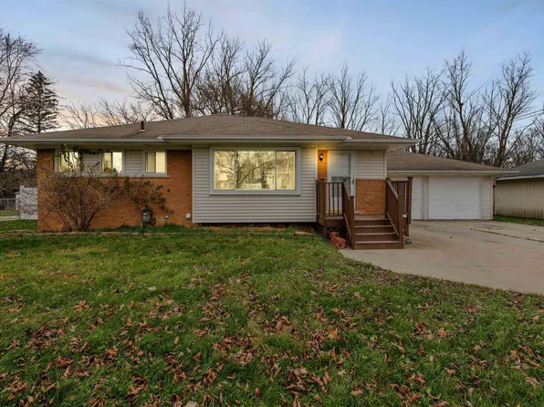 220 Degurse Ave, Marine City, MI 48039