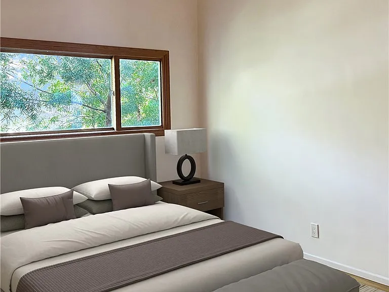 8570 Wonderland Ave — Photo 14