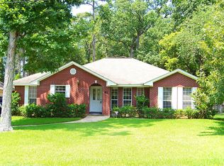 91 Rolling Hills Dr, Conroe, TX 77304