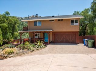 1215 Del Robles Pl, Simi Valley, CA 93063